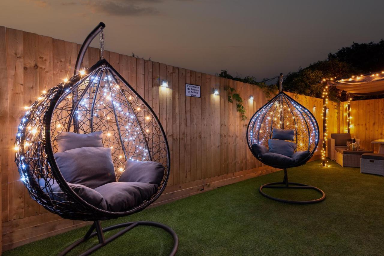 Exquisite Cardiff Apartments- With Garden Lounge & Games Room Екстер'єр фото
